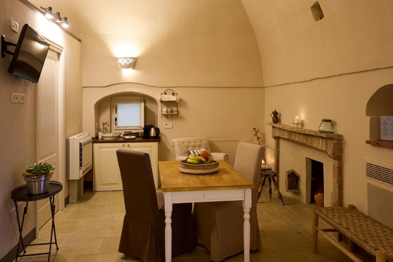 Bed and Breakfast Borgo San Gaetano Бернальда Экстерьер фото