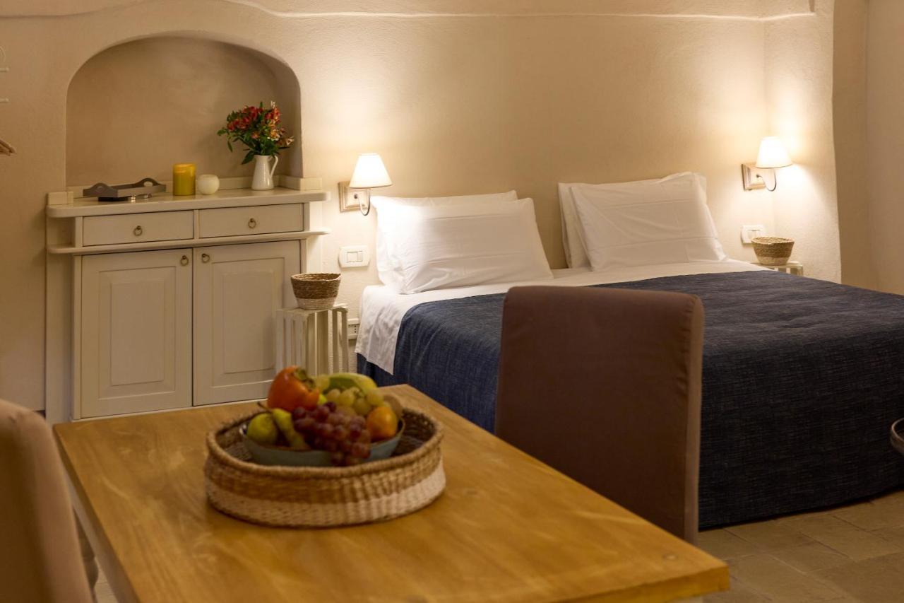 Bed and Breakfast Borgo San Gaetano Бернальда Экстерьер фото